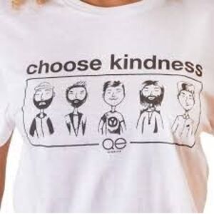 Queer Eye NWT Unisex Official Choose Kindness‎ Cast T-Shirt in White Size XXL